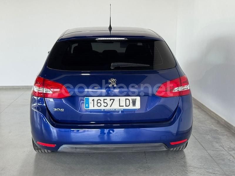 Usado Peugeot 308 SW Business-Line 100 CV (73 kW) 2020 Azul Familiar