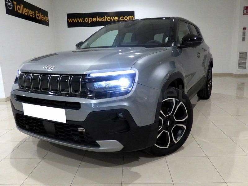 Usado Jeep Avenger Summit 100 CV (73 kW) 2023 Gris / plata SUV