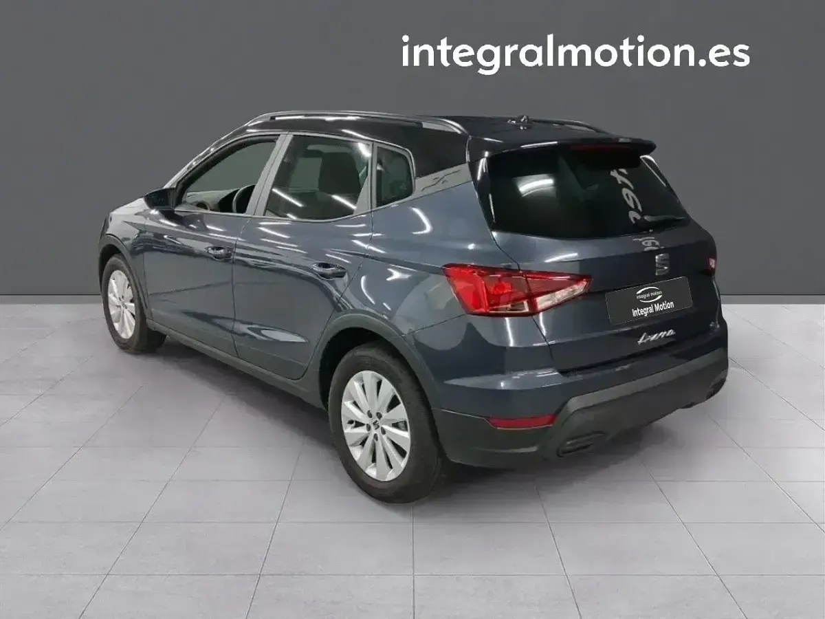 Usado Seat Arona Style 115 CV (84 kW) 2025 Negro SUV