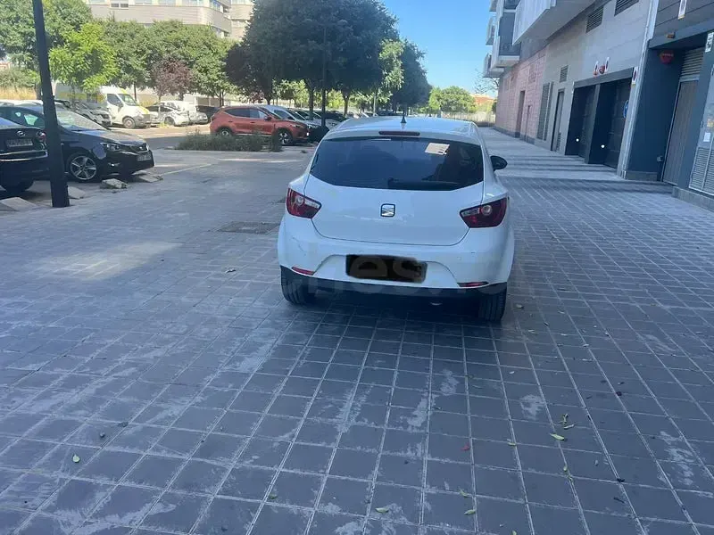 Usado Seat Ibiza SC Copa 70 CV (51 kW) 2012 Blanco Utilitario