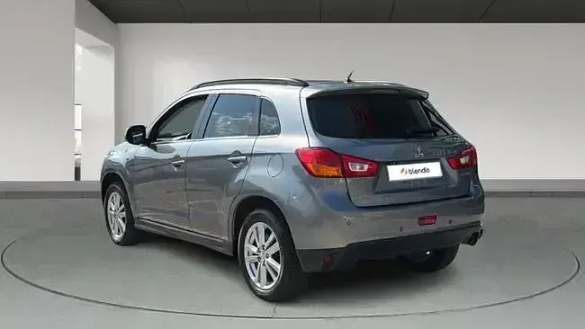 Usado Mitsubishi ASX Motion 116 CV (85 kW) 2013 Gris SUV