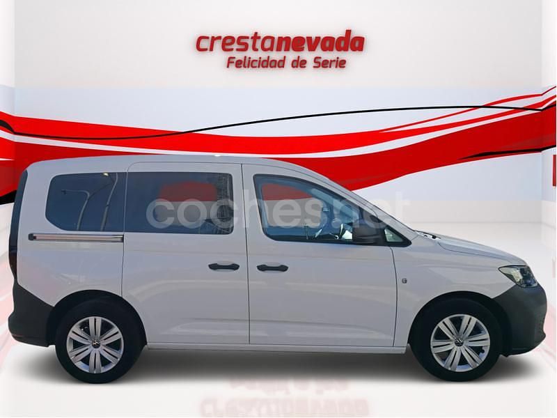 Usado VW Caddy Maxi 102 CV (75 kW) 2024 Blanco Monovolumen