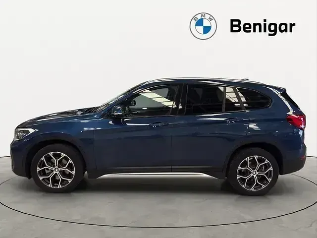 Usado BMW X1 Comfort Edition 150 CV (110 kW) 2022 Azul SUV