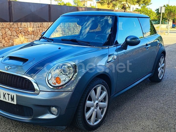 Gris / plata Usado 2007 Mini Cooper S Utilitario | 9900 € (Precio justo) - Imagen 1/4