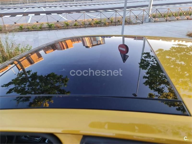 Usado VW Golf VII Sport 150 CV (110 kW) 2018 Amarillo Berlina