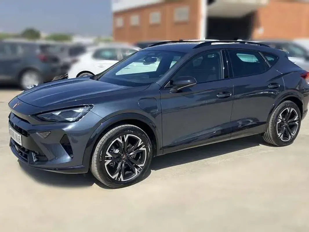 Nuevo Cupra Formentor 150 CV (110 kW) 2025 Gris SUV