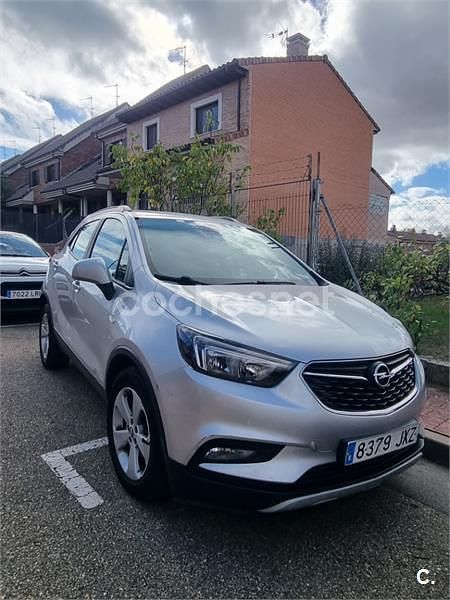 Gris / plata Usado 2017 Opel Mokka X Selective SUV | 8400 € (Buen precio) - Imagen 1/4