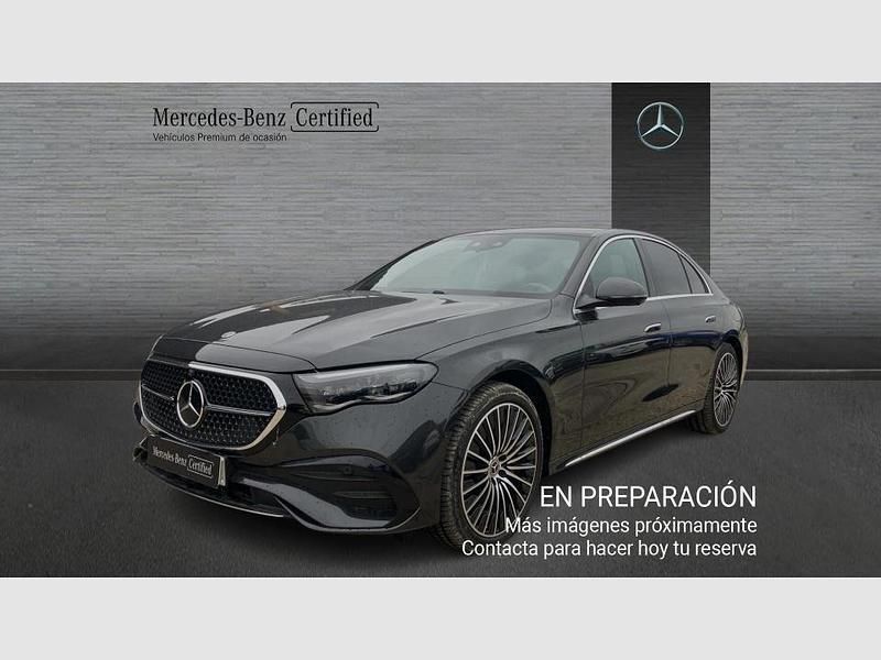 Otro Usado 2024 Mercedes E300 AMG line Berlina | 56.990 € (Buen precio) - Imagen 1/4