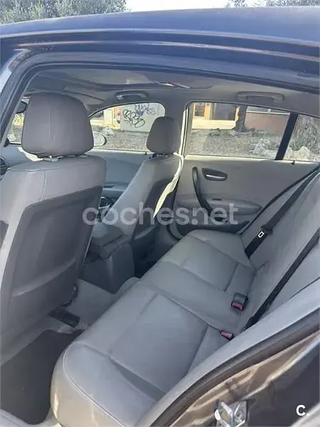 Usado BMW 116 115 CV (84 kW) 2005 Gris / plata Utilitario