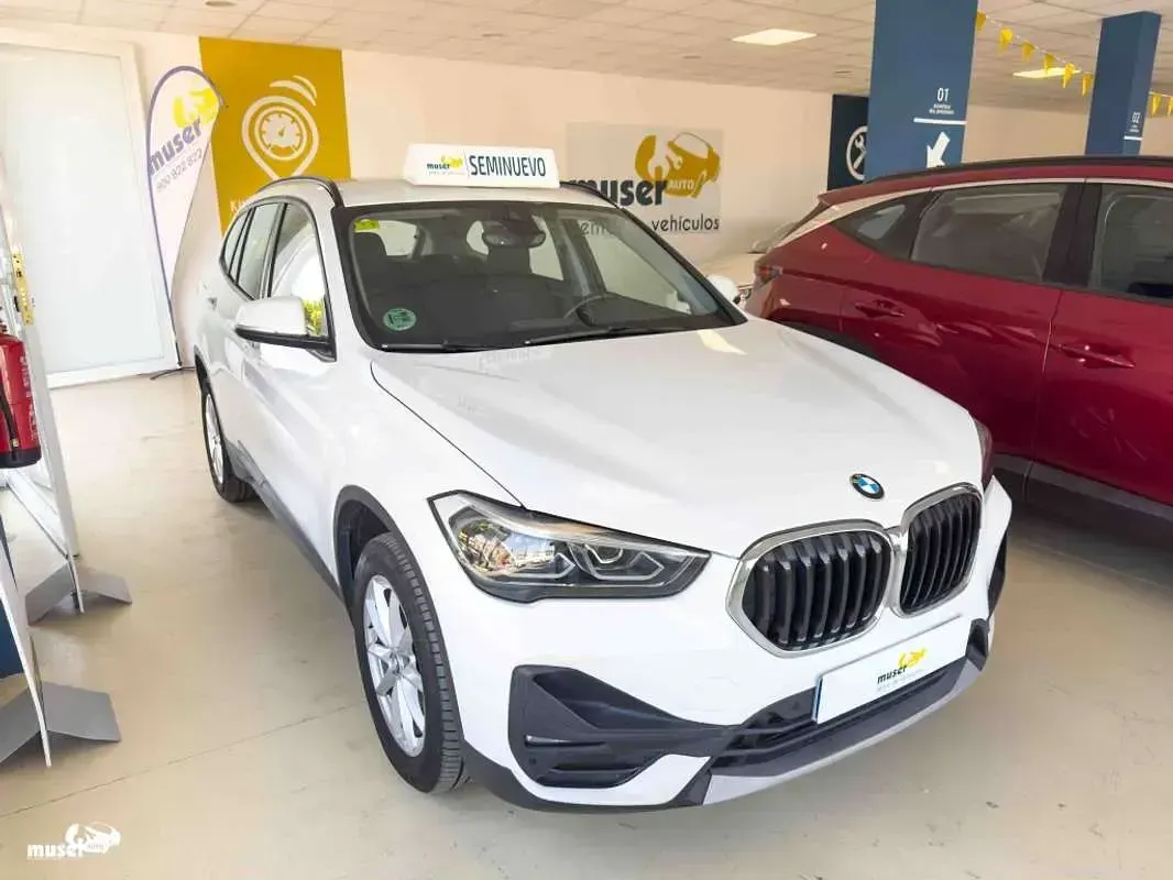 Usado BMW X1 150 CV (110 kW) 2020 Blanco SUV