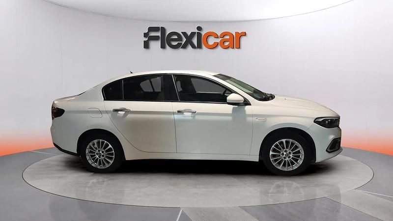 Usado Fiat Tipo Life 101 CV (74 kW) 2021 Blanco Familiar