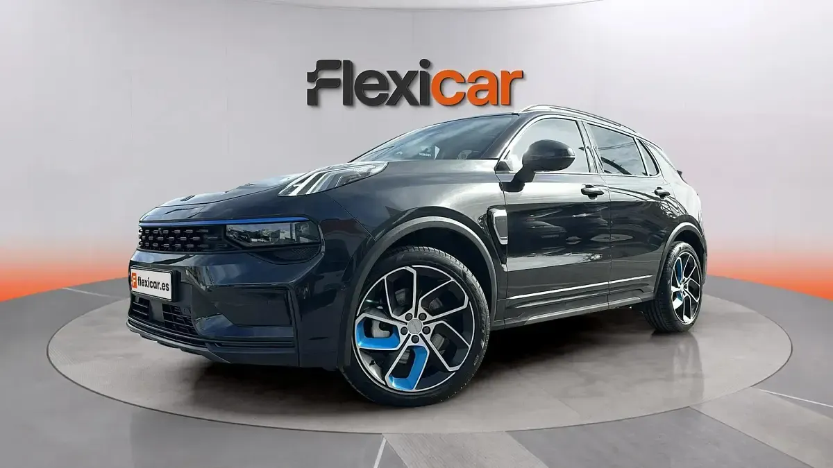 Usado Lynk & Co 01 261 CV (191 kW) 2023 Negro SUV