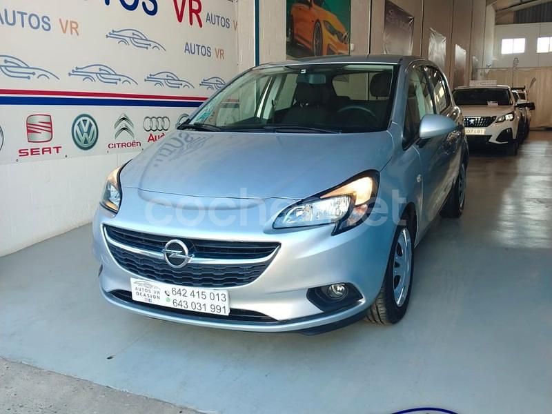 Gris / plata Usado 2019 Opel Corsa Color Edition Berlina | 9990 € (Precio justo) - Imagen 1/4