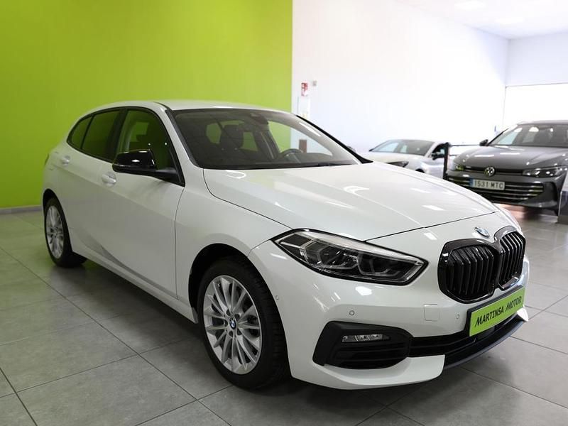 Usado BMW 118 136 CV (100 kW) 2024 Blanco Utilitario