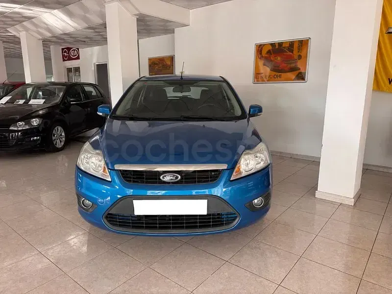 Usado Ford Focus Trend 101 CV (74 kW) 2011 Azul Berlina