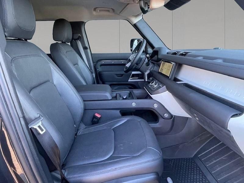 Usado Land Rover Defender SE 404 CV (297 kW) 2024 Capathian grey SUV