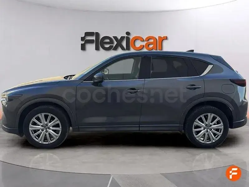 Usado Mazda CX-5 Takumi-Line 165 CV (121 kW) 2023 Gris / plata SUV