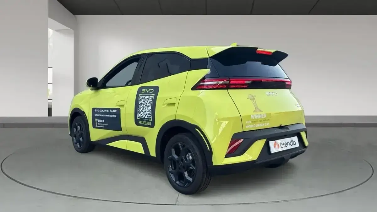 Nuevo BYD Dolphin Surf Comfort 114 kW (156 CV) 2025 Verde Utilitario