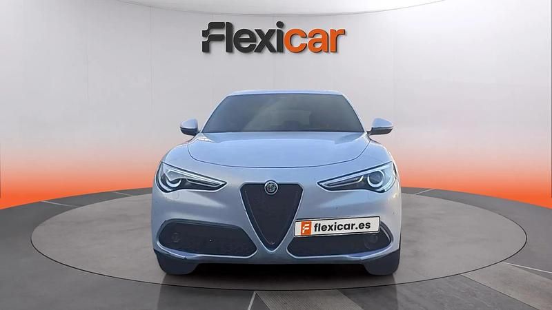 Usado Alfa Romeo Stelvio Sprint 160 CV (117 kW) 2022 Gris SUV