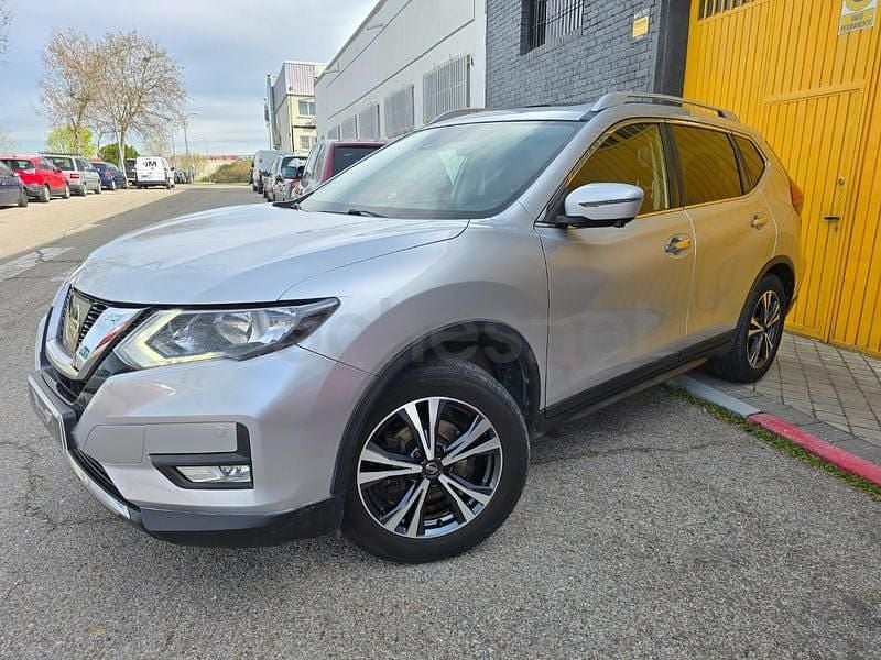 Usado Nissan X-Trail Acenta 163 CV (119 kW) 2018 Gris / plata SUV