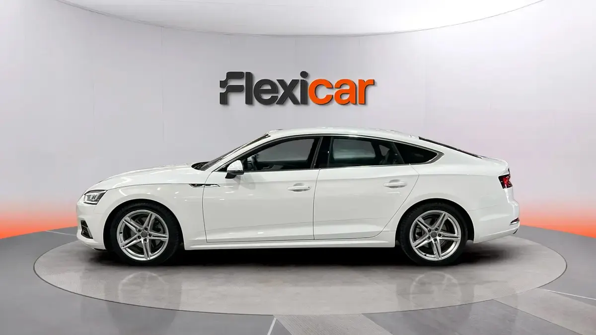 Usado Audi A5 Sportback Premium 150 CV (110 kW) 2019 Blanco Utilitario