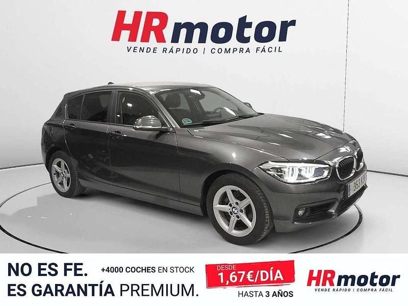 Usado BMW 116 Advantage 109 CV (80 kW) 2018 Gris Utilitario