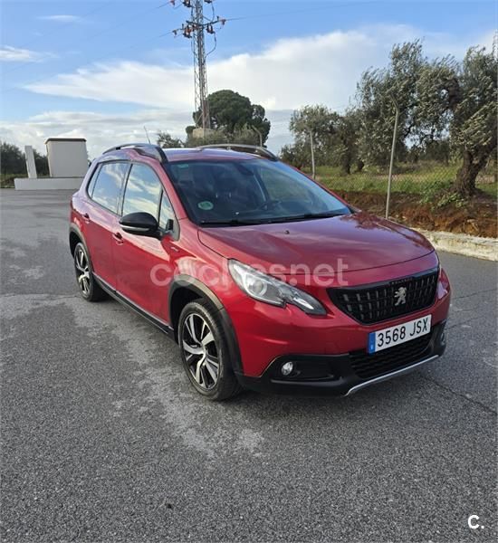 Usado Peugeot 2008 GT-line 120 CV (88 kW) 2016 Granate SUV