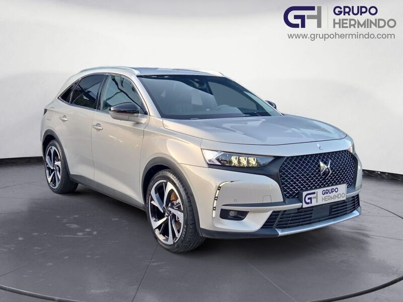 Gris Usado 2020 DS Automobiles DS7 Crossback Grand Chic SUV | 26.990 € (Precio justo) - Imagen 1/4