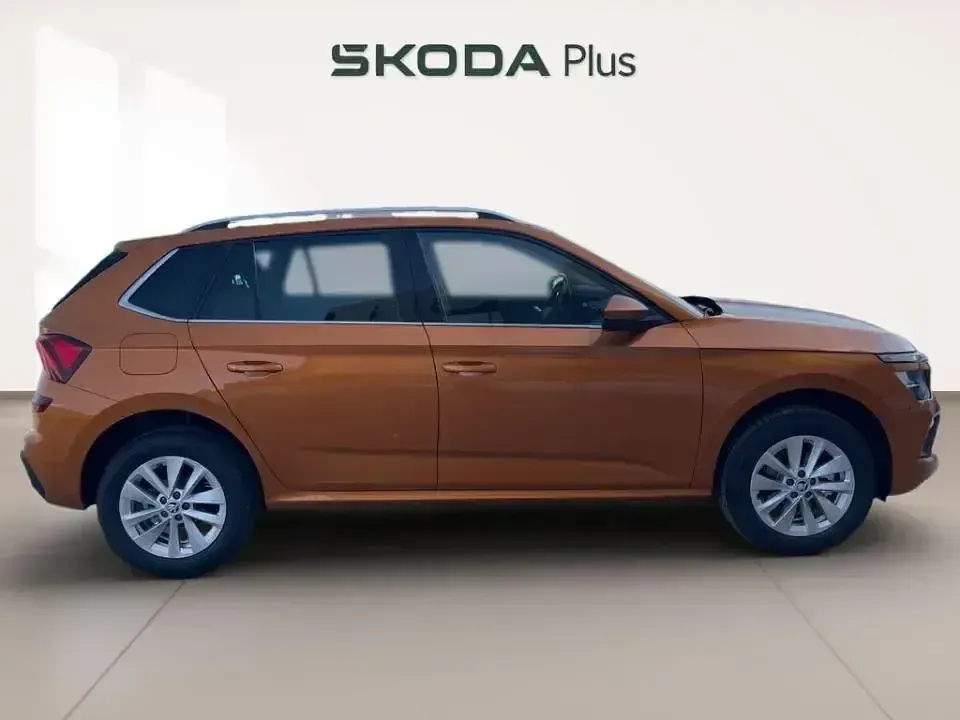 Usado Skoda Kamiq Selection 116 CV (85 kW) 2024 Naranja SUV