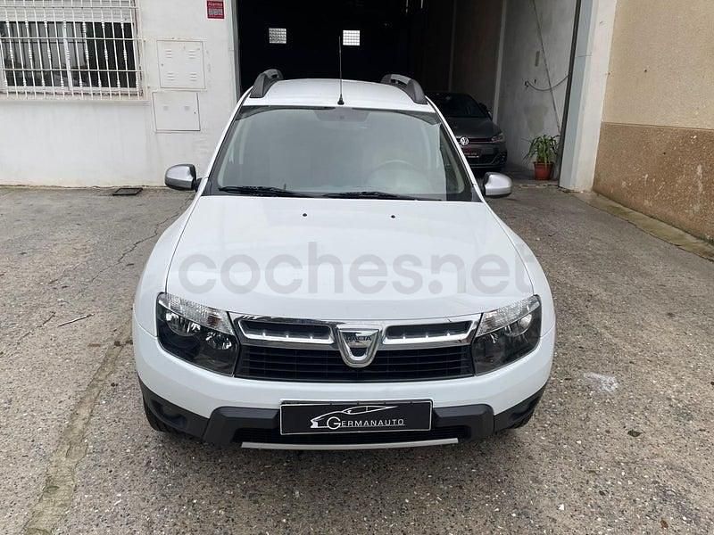 Usado Dacia Duster Lauréate 107 CV (78 kW) 2013 Blanco SUV