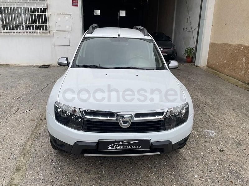 Usado Dacia Duster Lauréate 107 CV (78 kW) 2013 Blanco SUV