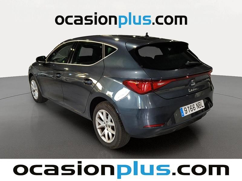 Begagnad Seat Leon Style 116 HK (85 kW) 2025 Grå Halvkombi