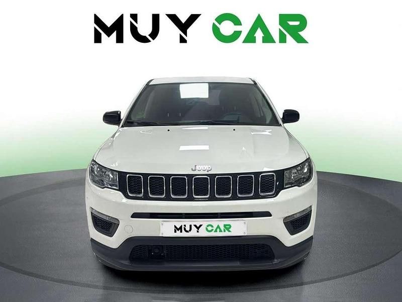 Usado Jeep Compass Sport 140 CV (102 kW) 2018 Negro SUV