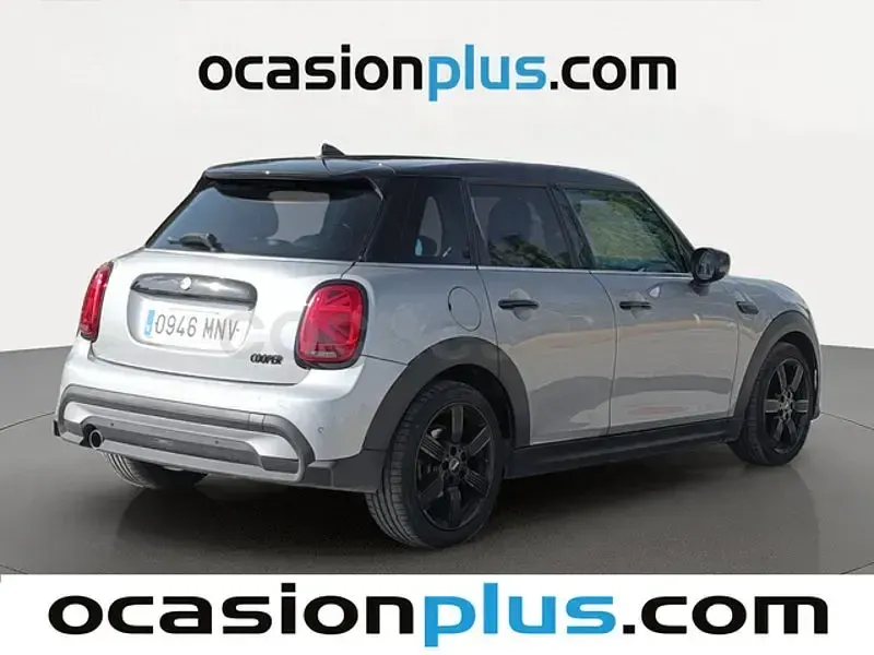 Usado Mini Cooper 136 CV (100 kW) 2024 Gris / plata Utilitario