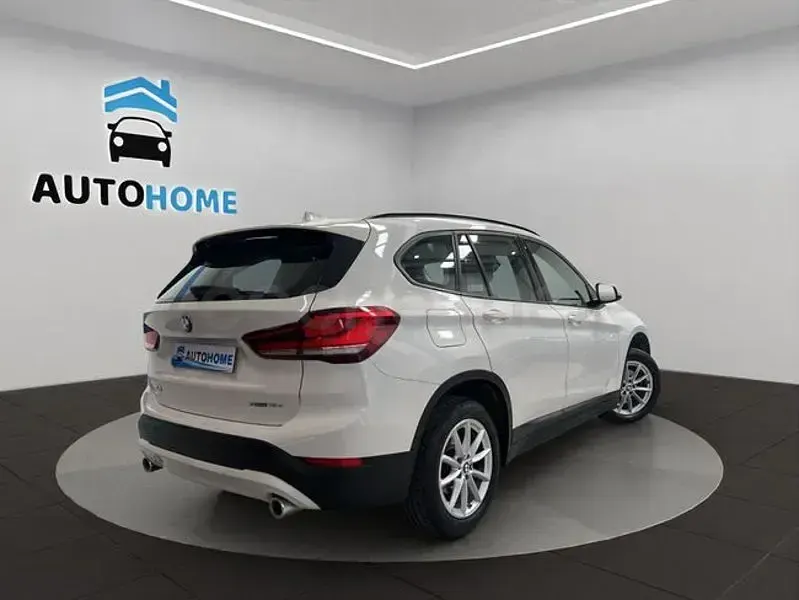 Usado BMW X1 150 CV (110 kW) 2020 Blanco SUV