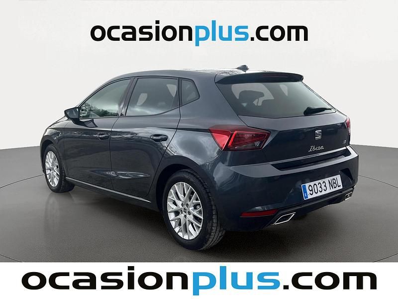 Usado Seat Ibiza FR 115 CV (84 kW) 2025 Gris Utilitario