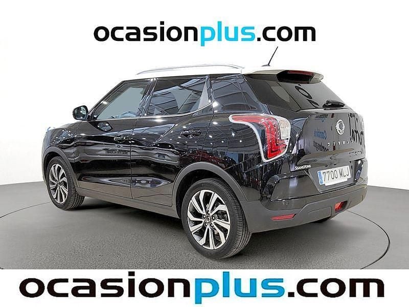 Usado Ssangyong (KGM) Tivoli Limited 163 CV (119 kW) 2023 Negro SUV