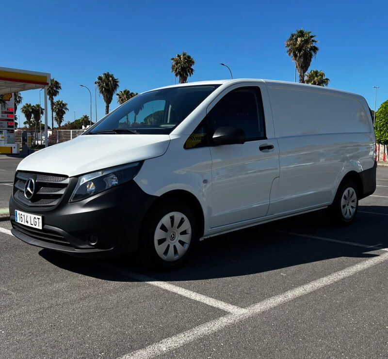Azul Usado 2008 Mercedes Vito Monovolumen | 19.500 € - Imagen 1/4