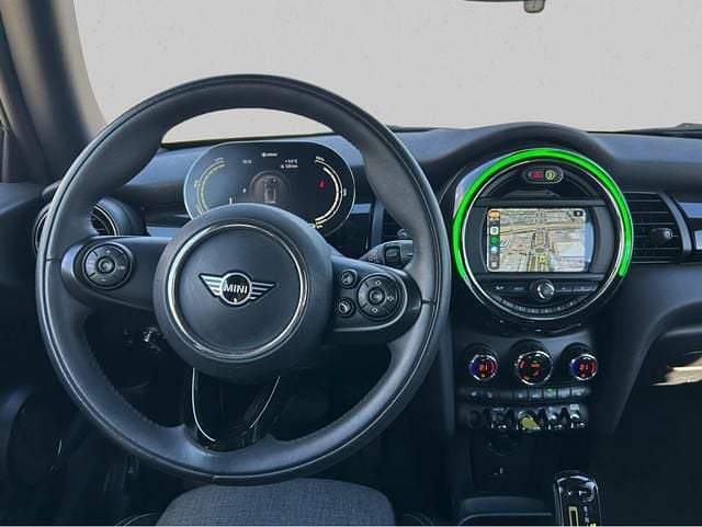 Usado Mini Cooper SE 135 kW (184 CV) 2020 Dorado Utilitario