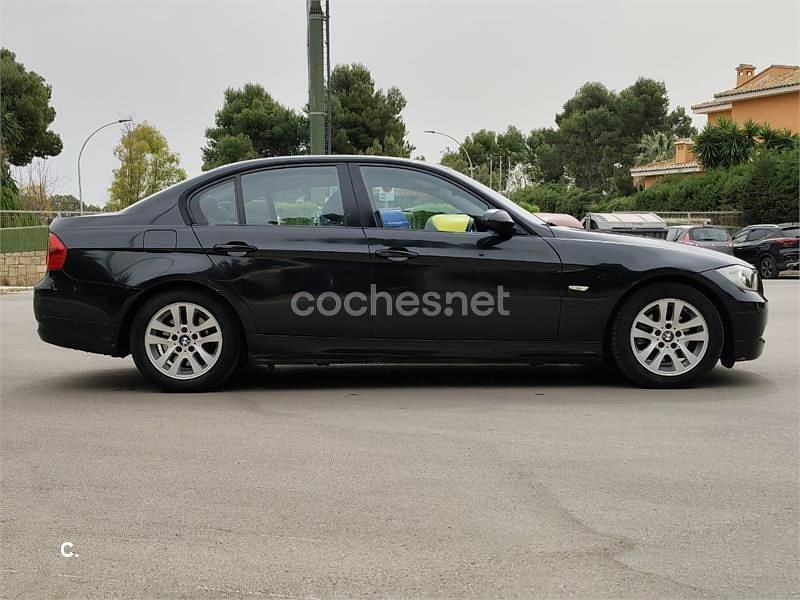 Usado BMW 320 163 CV (119 kW) 2006 Negro Berlina