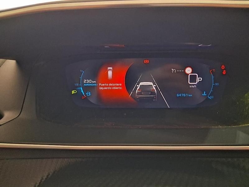 Usado Peugeot 2008 Allure 130 CV (95 kW) 2022 Otro SUV