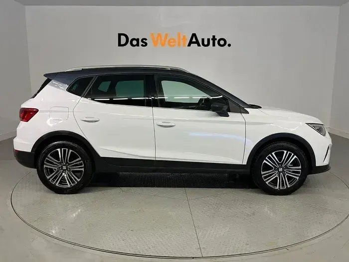 Usado Seat Arona FR 116 CV (85 kW) 2025 Blanco SUV