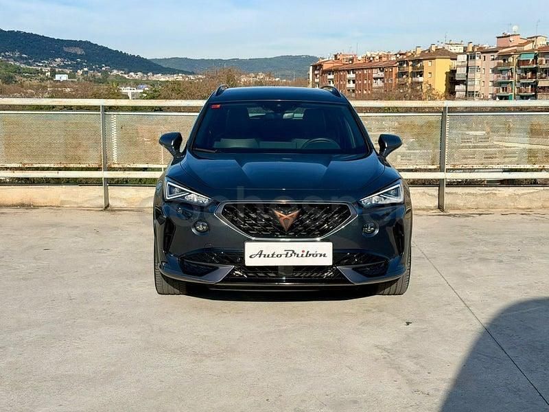 Usado Cupra Formentor 204 CV (150 kW) 2022 Gris / plata SUV