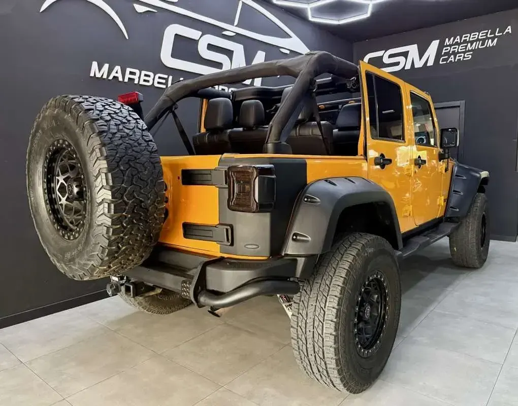 Usado Jeep Wrangler 284 CV (208 kW) 2012 Amarillo SUV