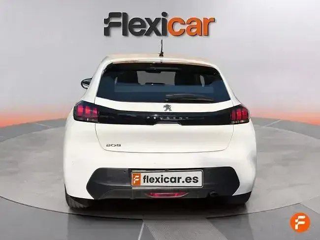 Usado Peugeot 208 Active 75 CV (55 kW) 2023 Negro Utilitario