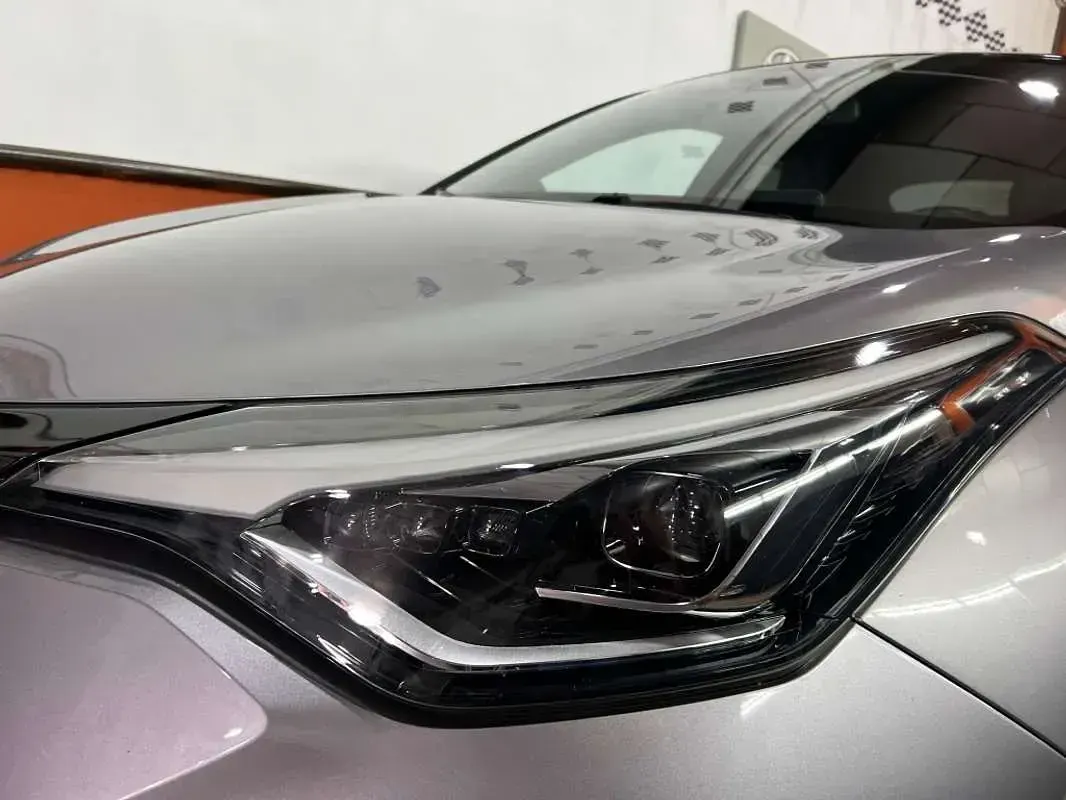 Usado Toyota C-HR Advance 184 CV (135 kW) 2021 Gris SUV