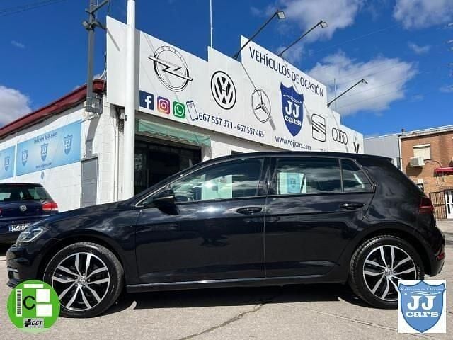 Usado VW Golf VII Sportline 150 CV (110 kW) 2019 Negro Berlina
