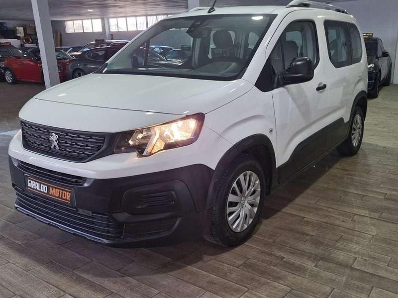 Usado Peugeot Rifter 101 CV (74 kW) 2019 Blanco Monovolumen