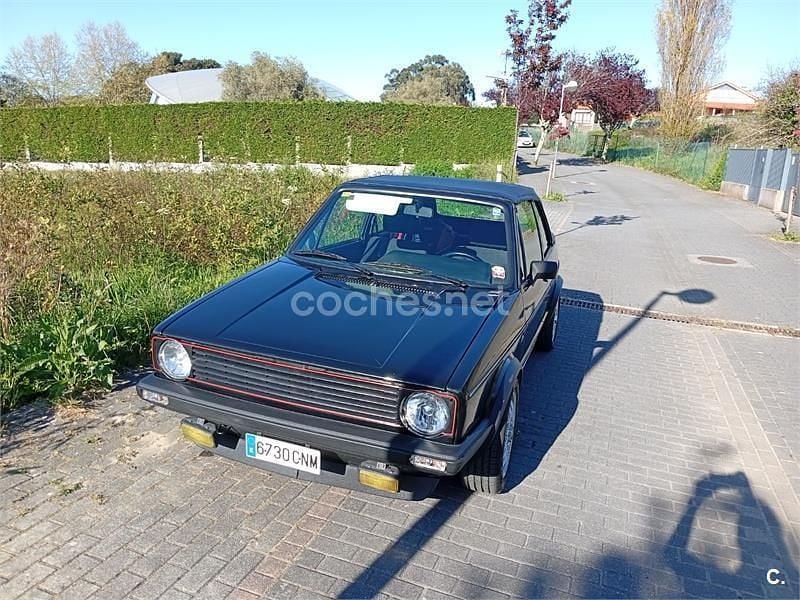 Usado VW Golf Cabriolet 112 CV (82 kW) 1985 Negro Descapotable