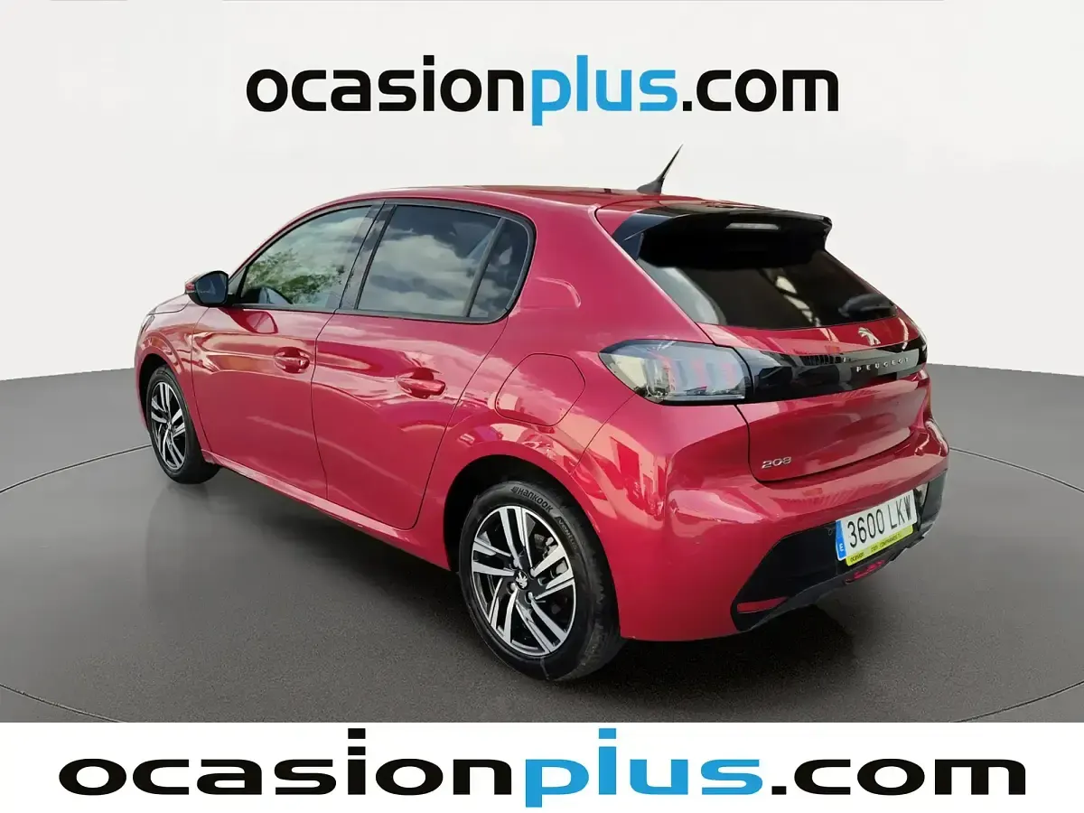 Usado Peugeot 208 Allure 100 CV (73 kW) 2020 Rojo Utilitario